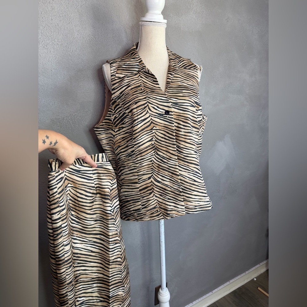 Silkland 100% silk zebra animal print set- pants and vest top size 16